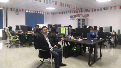 公司可接業(yè)務(wù):軟件開發(fā)!網(wǎng)站建設(shè)!平臺搭建!熱門風(fēng)口項(xiàng)目對接!:短視頻點(diǎn)贊系統(tǒng)!助貸系統(tǒng)!終端店排隊(duì)免單系統(tǒng)!真實(shí)活粉漲粉對接!粉絲真實(shí)活粉對接:全部是真人